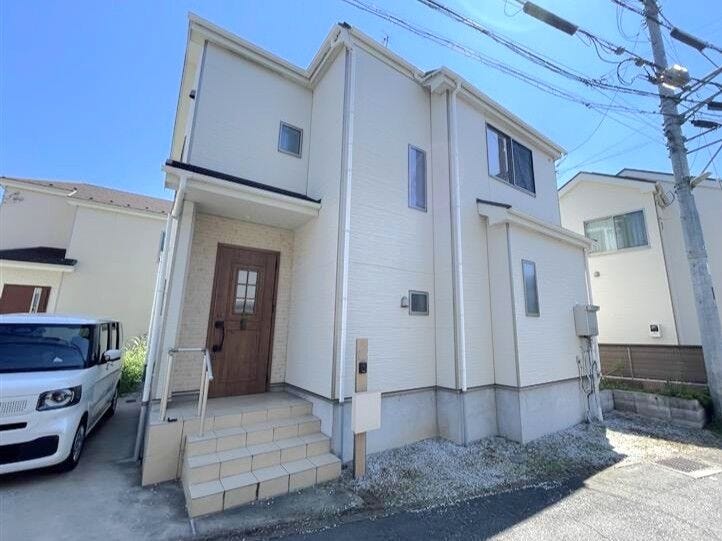 【外観】
◇JR「日進駅」・「宮原駅」ご利用可能♪
→主要駅「大宮駅」まで1駅で通勤通学にも便利!
現地撮影(2026年8月)