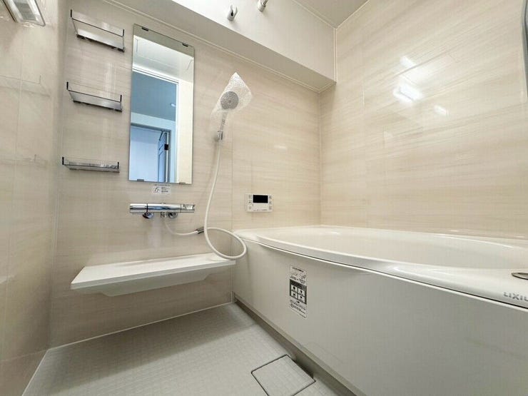【Bathroom】リラックスできる空間で、一日の疲れを癒し、心身共にリフレッシュできます。