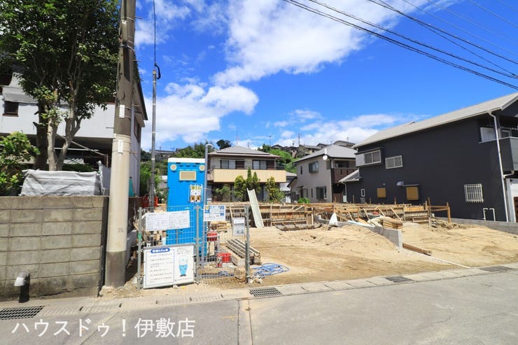 大明丘１丁目 新築戸建 【外観写真】
同仕様物件即内覧可能です！実際に見て、触れてみてください。
お好きなお時間に見学できます。お気軽にお問合せください。