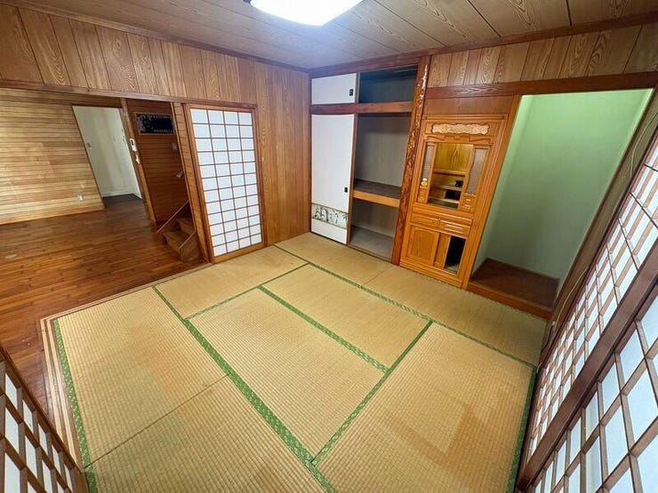 畳の香りが心地よい落ち着いた空間