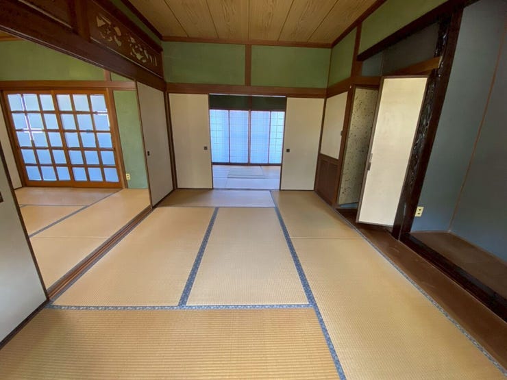 広縁側から和室を見た感じです♪