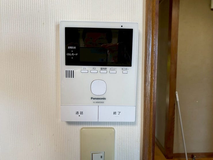 防犯面で安心のモニター付きインターホン♪