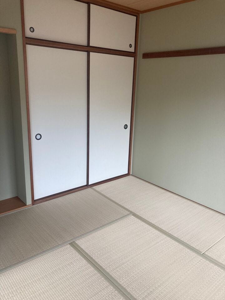 日本的な和室で畳の香りがリラックスできます。あると便利な和室は客間としても大活躍です♪