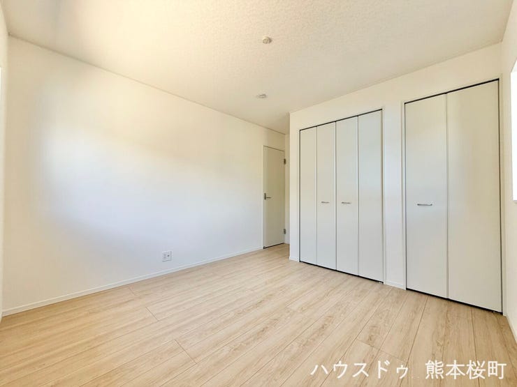 ■6.6帖洋室■寝室、書斎、趣味の部屋。家族の成長やライフスタイルに合わせ、様々な使い方ができる快適な空間です。