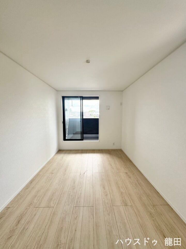 洋室8.5帖