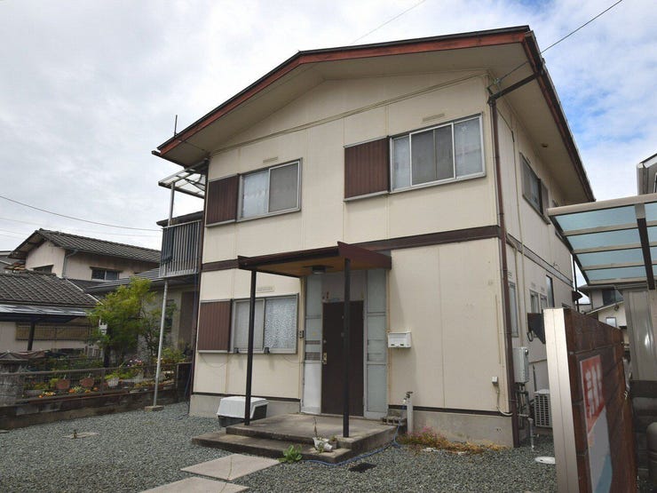 外観を北東側より撮影