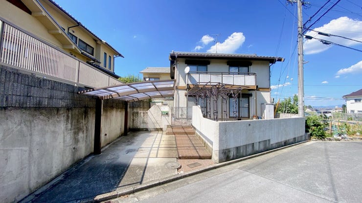 自然とうまく調和した環境の良い地域です。
毎日を快適に気持ちよく過ごしていただけます。