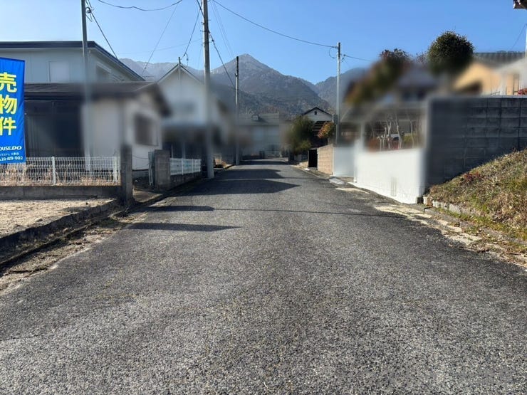 自然豊かで落ち着いた街並み。比良の四季を身近に感じる暮らしが出来そうですね♪