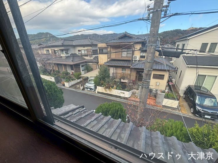 周囲に高い建物がなく、開放感のある景色を毎日楽しめます。
