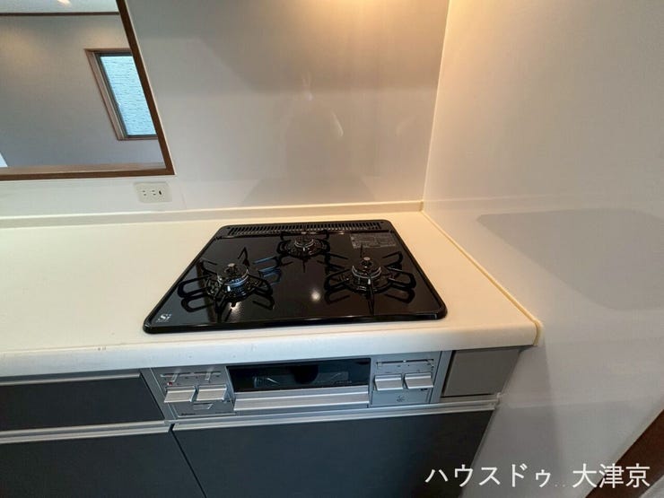 グリル付き3口ガスコンロ。新品に入替済みです♪