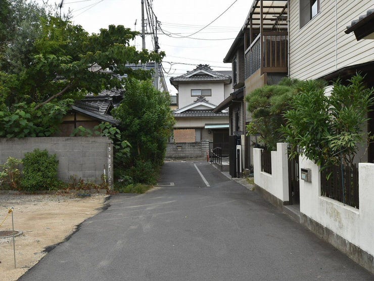 西側道路