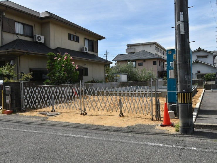 建設地を北東側より撮影 2026.08.29