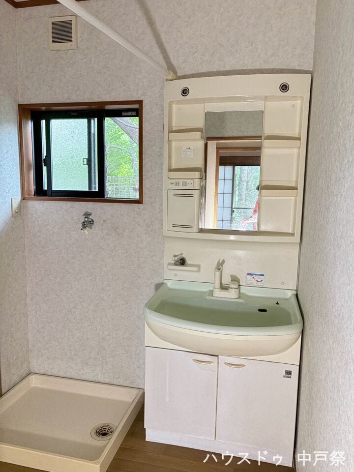 平屋内部