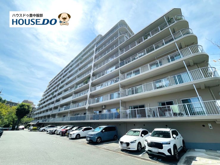 山田西の静かで落ち着きある住環境が魅力のマンションです。清掃が行き届いた気持ちよく日常を過ごしていただける管理体制。小中学校も徒歩10分圏内にございます!