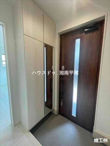 ※本物件画像は取引する建物とは開口部・内装等の形状が異なります。