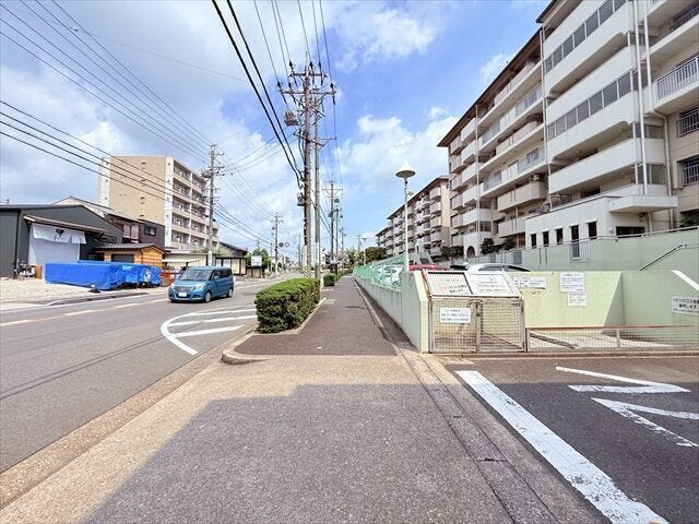 広々としていて、街並みが開放的で圧迫感がありません。