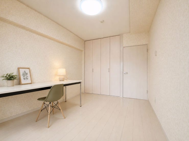 自分専用の場所があるので
リビングダイニングに自分のものを置きっぱなしにすることもなくなります。
※実際の写真に家具や調度品をCG合成したものです。