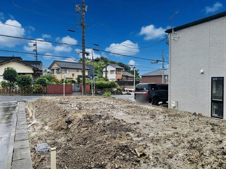 完成前の物件購入が不安な方は、同じ建築会社の別物件を内覧することで
物件の雰囲気を確認できます!
ハウスドゥ瀬戸中央店は即対応が可能です!ぜひご相談ください!