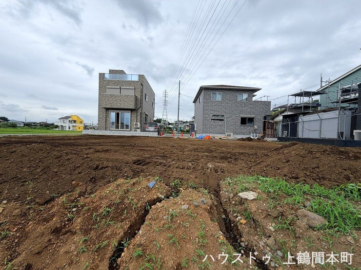 車の騒音に悩まされない。陽だまりの中で、静かにのびのびと子育てができる場所