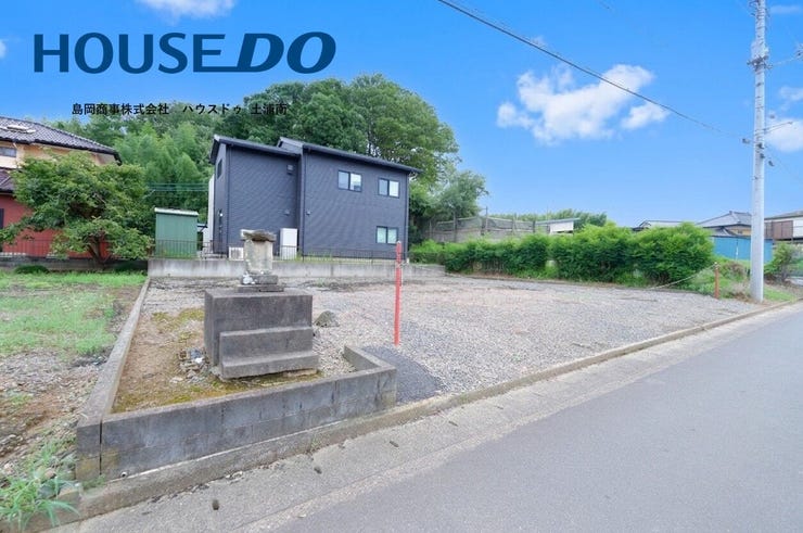 ※敷地内に祠がございますが、お引渡し前にきちんとした手順を踏んで撤去いたします。
