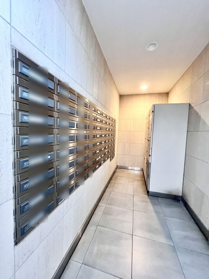 《郵便受け、宅配ボックス》お出かけ中でも荷物の受け取りが可能!忙しい日常でも再配達の手間が減り、暮らしやすさを高めてくれます♪