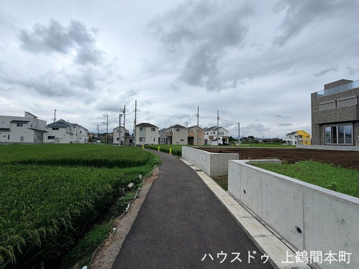 家づくりの可能性が広がる整形地。駐車場やお庭など、ご希望に合わせたプランニングがしやすい土地です。