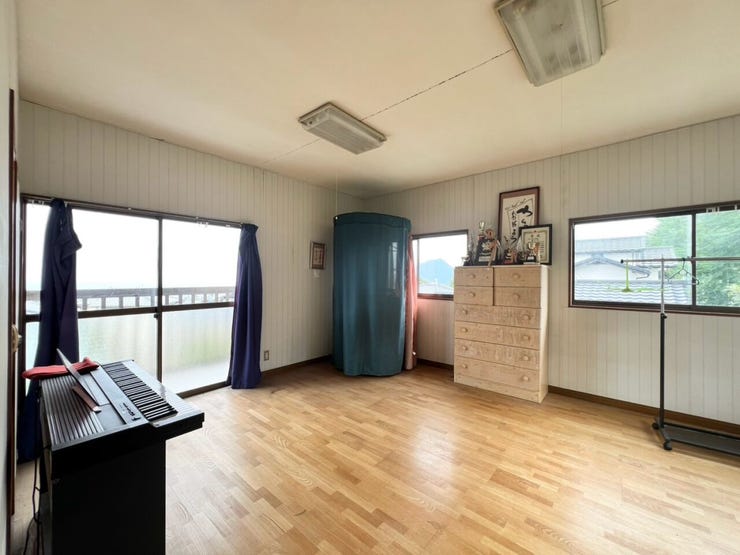 2階洋室です!部屋から別府湾が見えます!オーシャンビューです!