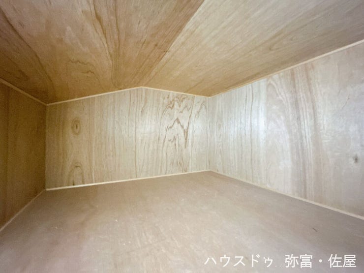 小屋裏収納付!季節ものなど片付けられます(^^)