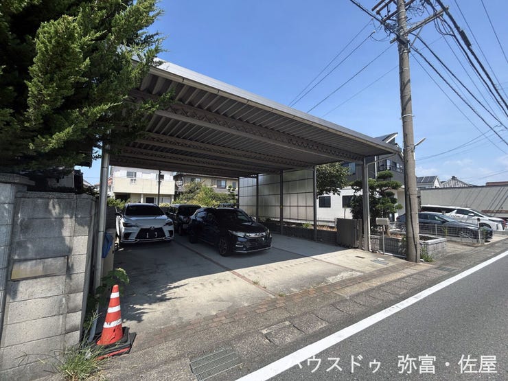 敷地広々約103.7坪!!