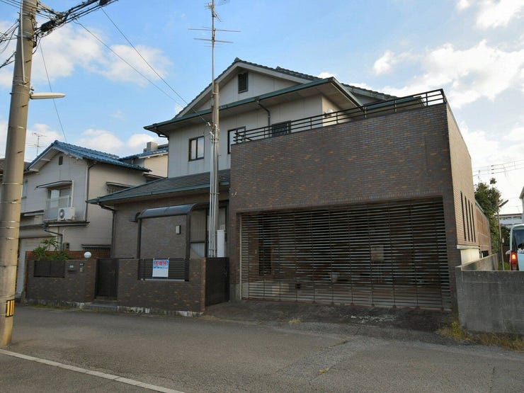 外観を北西側より撮影