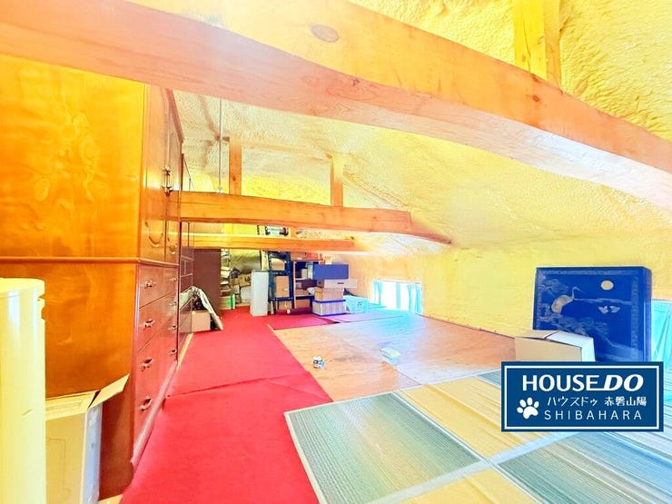 秘密基地のような屋根裏部屋です!