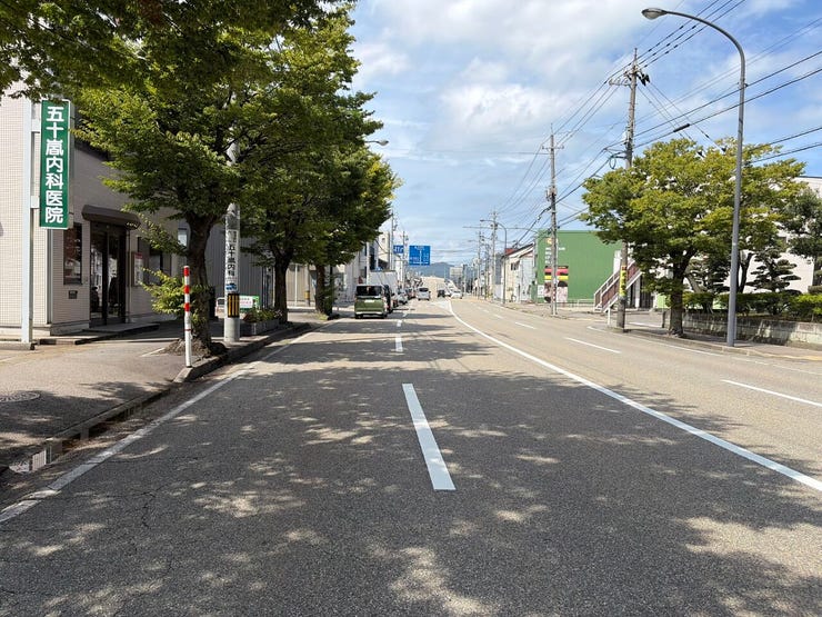 【南側から】
県道20m