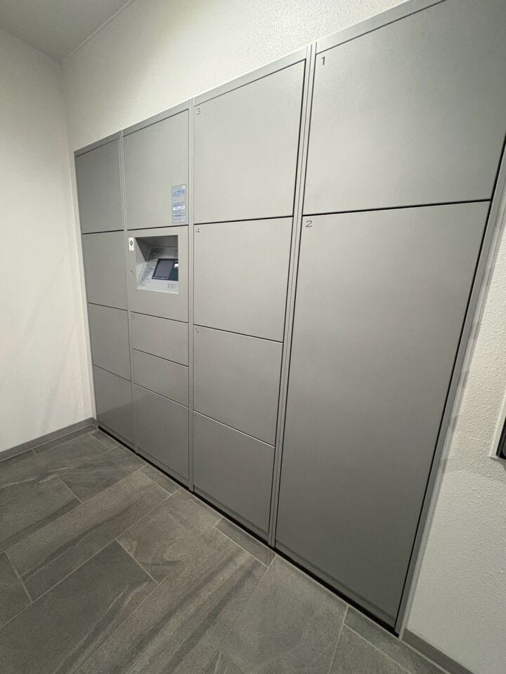 宅配ボックス