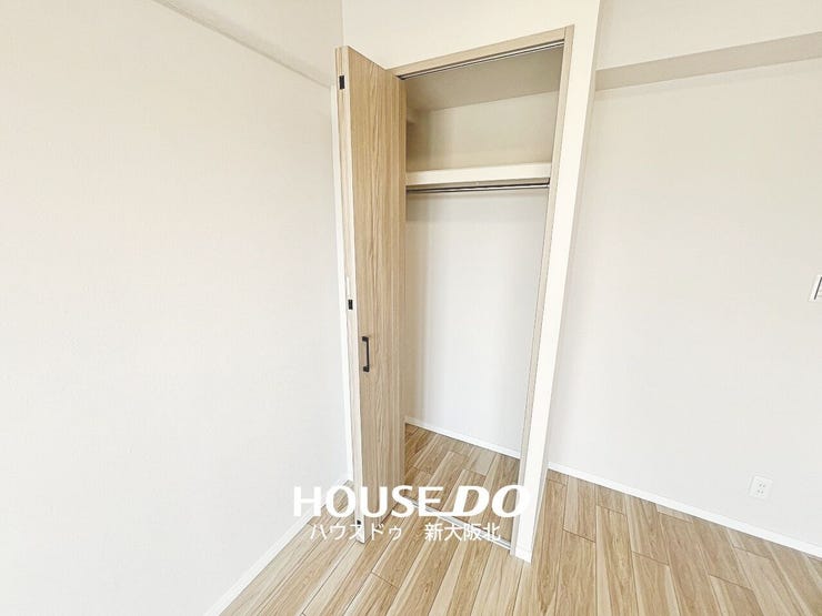 ■全居室収納付き!
■お部屋がスッキリ片付くだけでなく、新しく収納棚を買い足す必要がないので、初期費用が抑えられそうですね!