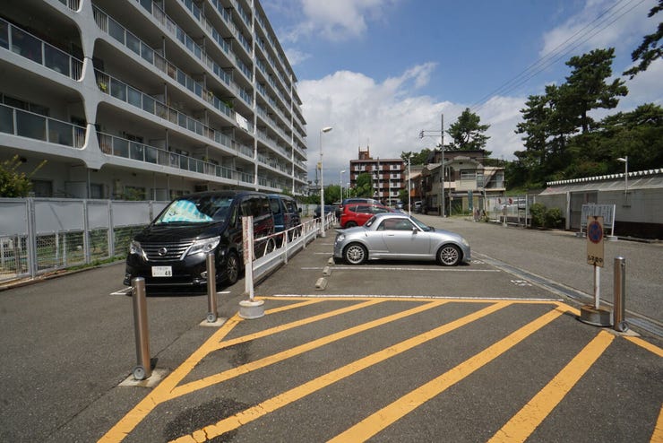 ■駐車場の空き状況はお気軽にお問い合わせください♪