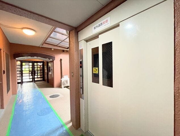 JR東海道本線 尾頭橋駅 徒歩約3分のと公共交通機関にもアクセスがしやすい立地です。