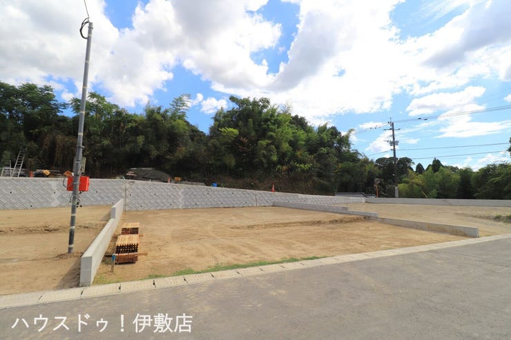 石谷町 新築戸建 【外観写真】
太陽光発電、蓄電池のご相談もお気軽にお申し付けください。
