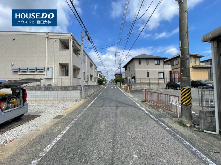 *小清水小学校・逢妻中学校*
見るだけ聞くだけOK!【お気軽に資料請求!不動産のことならなんでも/ハウスドゥ豊田大林】