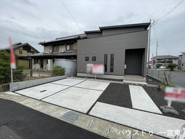 ゆとりがあるので駐車が苦手な方も安心して利用することが出来ます。