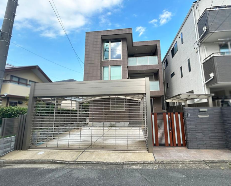 【外観】
【中古戸建 浦和区岸町1丁目】
現地ご案内可能!近隣物件も合わせてご紹介可能です!
お気軽にお問い合わせください!