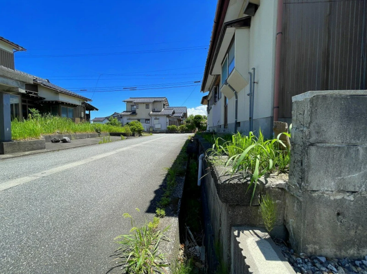 北側道路高低差