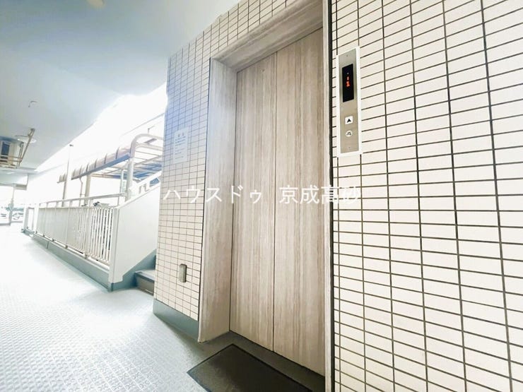 エレベーター1基