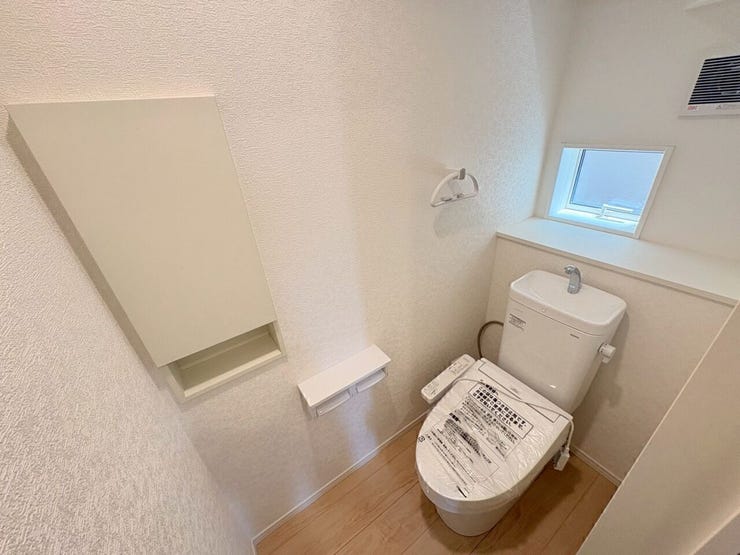 (同型写真)