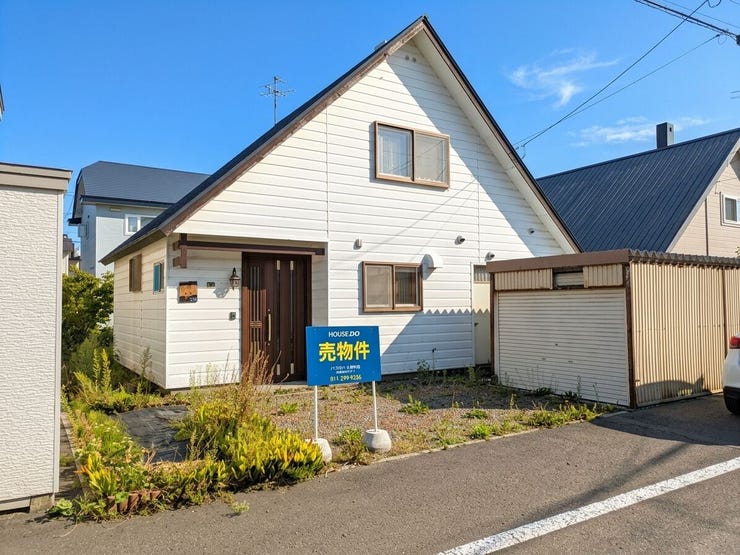 【外観】
■現地・前面道路写真■
現在、掲載用写真の準備を進めております。準備が整い次第、順次更新いたします。物件の詳しい資料のお取り寄せや現地のご案内は先行して承っております。ぜひ、お問い合わせください!