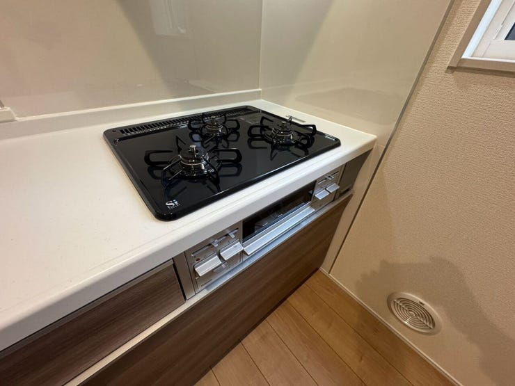 コンロ三口+グリル付き
