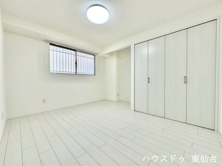 子ども部屋や書斎に使いやすい、バランスの良い6帖サイズ。