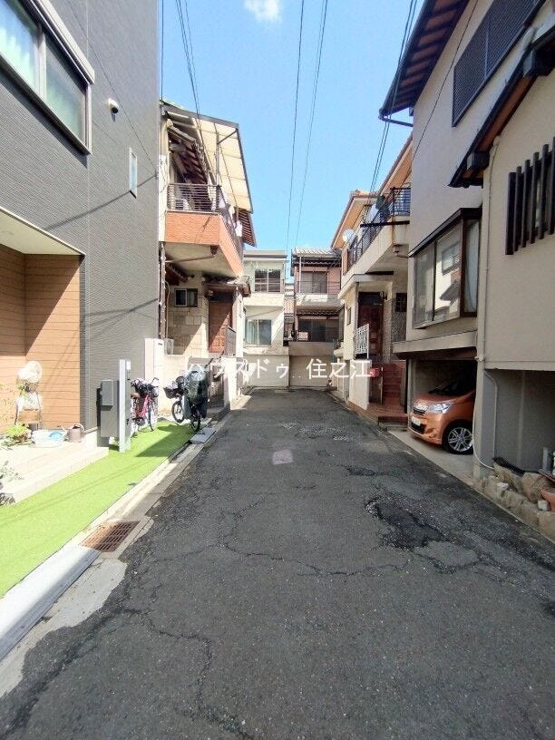 ★前面道路を含む現地写真