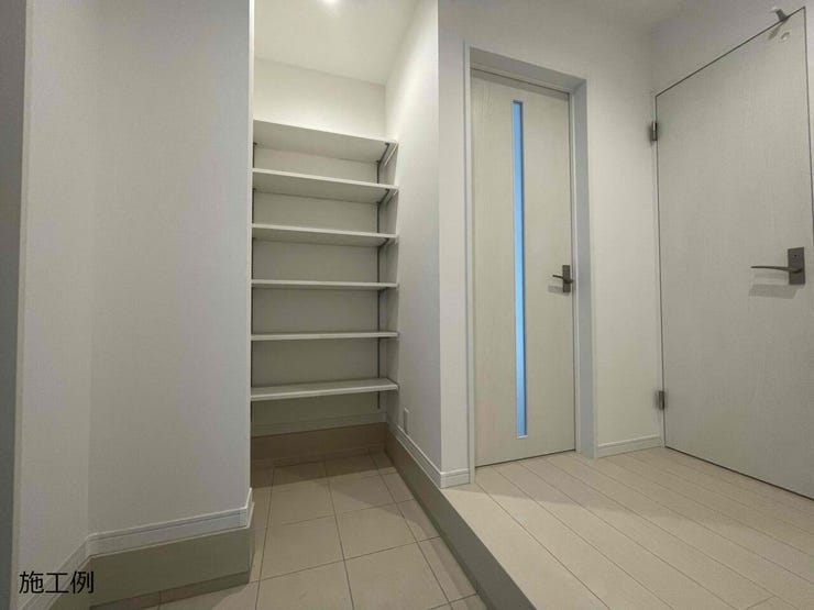 施工例
SIC
※本物件画像は取引する建物とは開口部・内装等の形状が異なります。