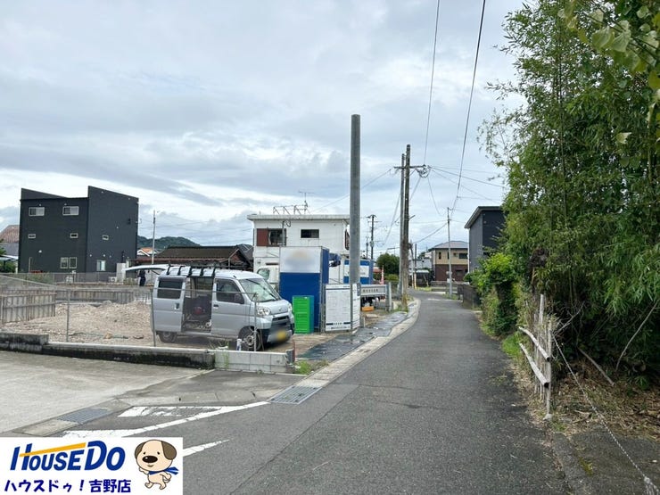 交通量も少ないのでラクラク駐車できます♪