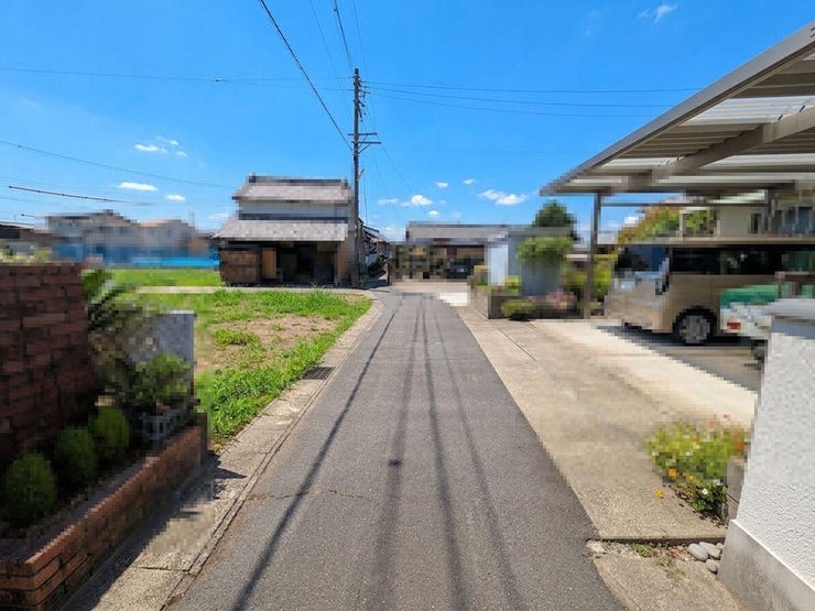 前面道路
2026/9/6撮影
※AIを用いて、青空加工をしています。